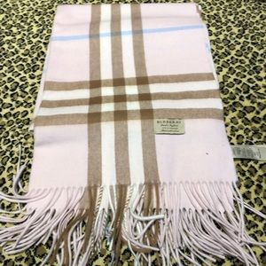 Burberry cashmere scarf
